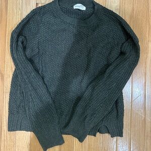 Universal Thread Men's Dark Gray Crewneck Sweater